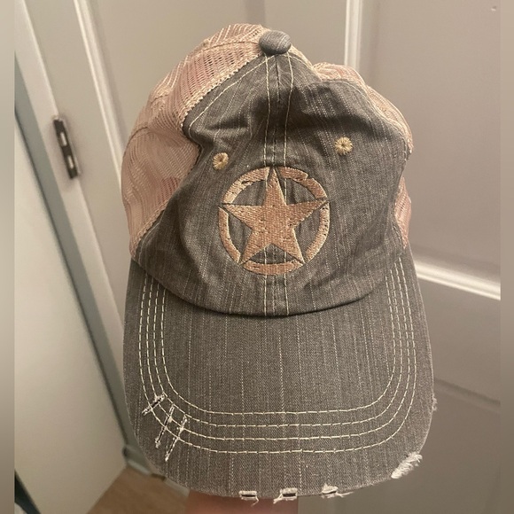 Accessories - Gray and Tan Star Embroidered Cap